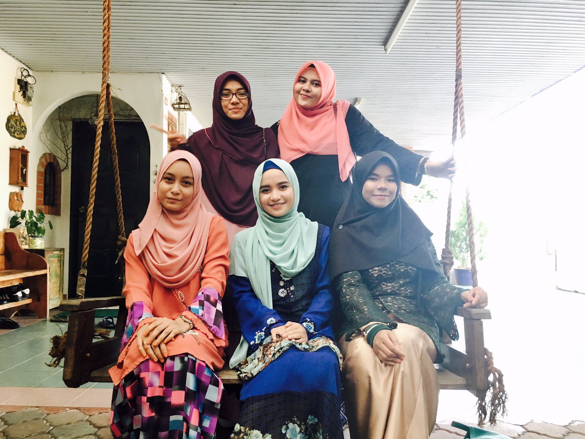 NurAthirahAhmad's tweet photo. 4th syawal. Thanksssss semuaa ๐๐๐๐ฟ๐๐ฟ๐๐
#5outof7
#takcukupahli
#exsmktj https://t.co/EeGVxYBBoW