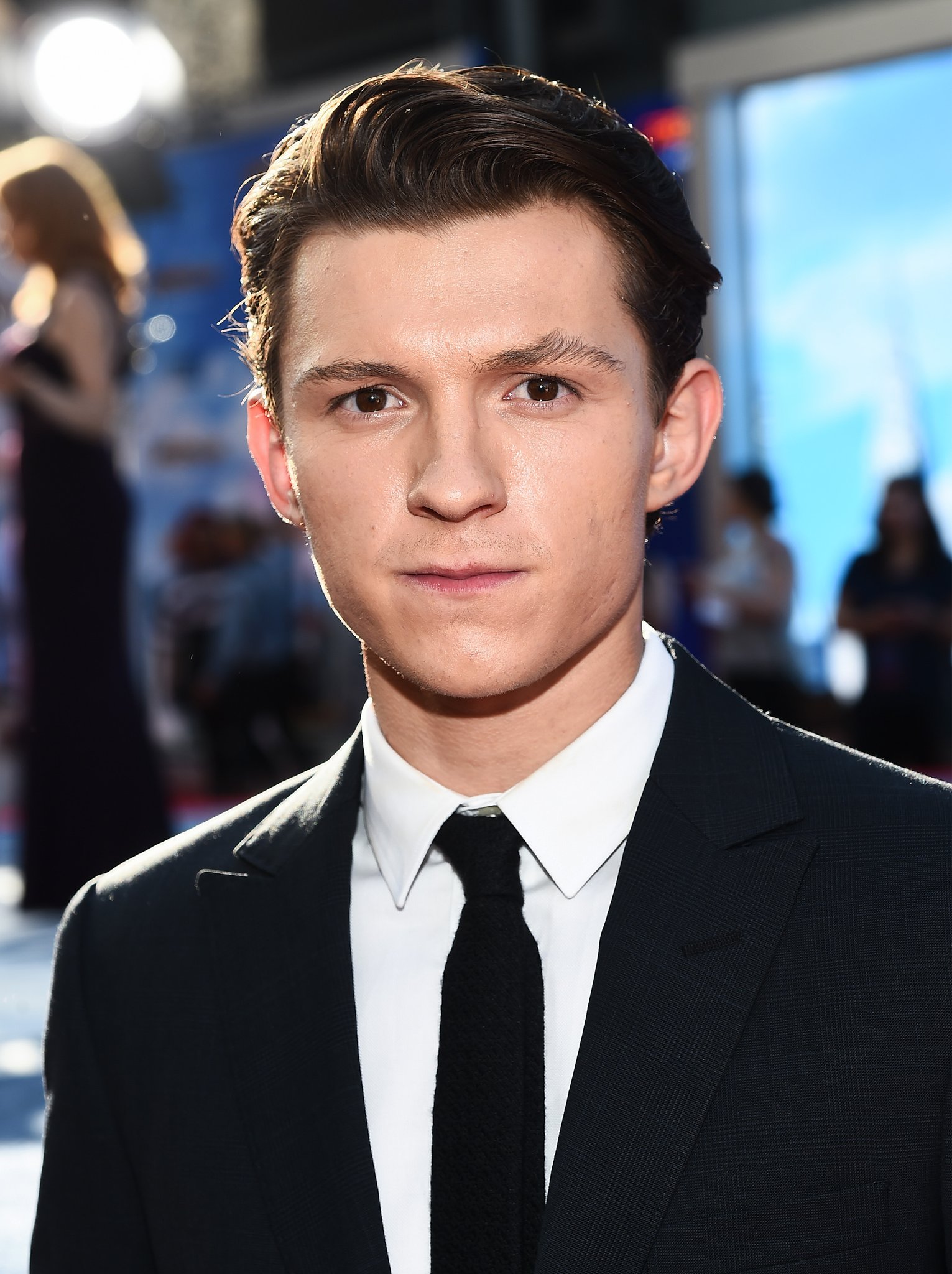 About Tom Holland on Twitter: "Tom on the red carpet at #SpiderManHomecoming World Premiere [via ...