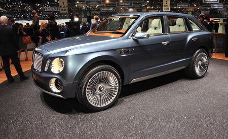 😍This Bentley Truck #cars #Bentley #carporn #car #luxurycars