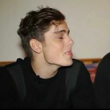 LoveGarrix18's tweet photo. gestos
😍😍😍
#NOWMartingarrix https://t.co/XLfsWdSA1W