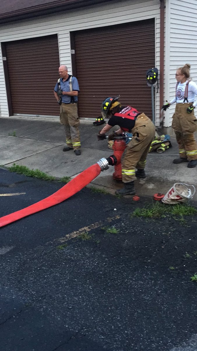 emerlee1999's tweet photo. 102 fever for three days puts a toll on you. Ask my body after hitting the hydrant three times today 👌🏻💁🏼 #firefighter https://t.co/oOAMAwncPB