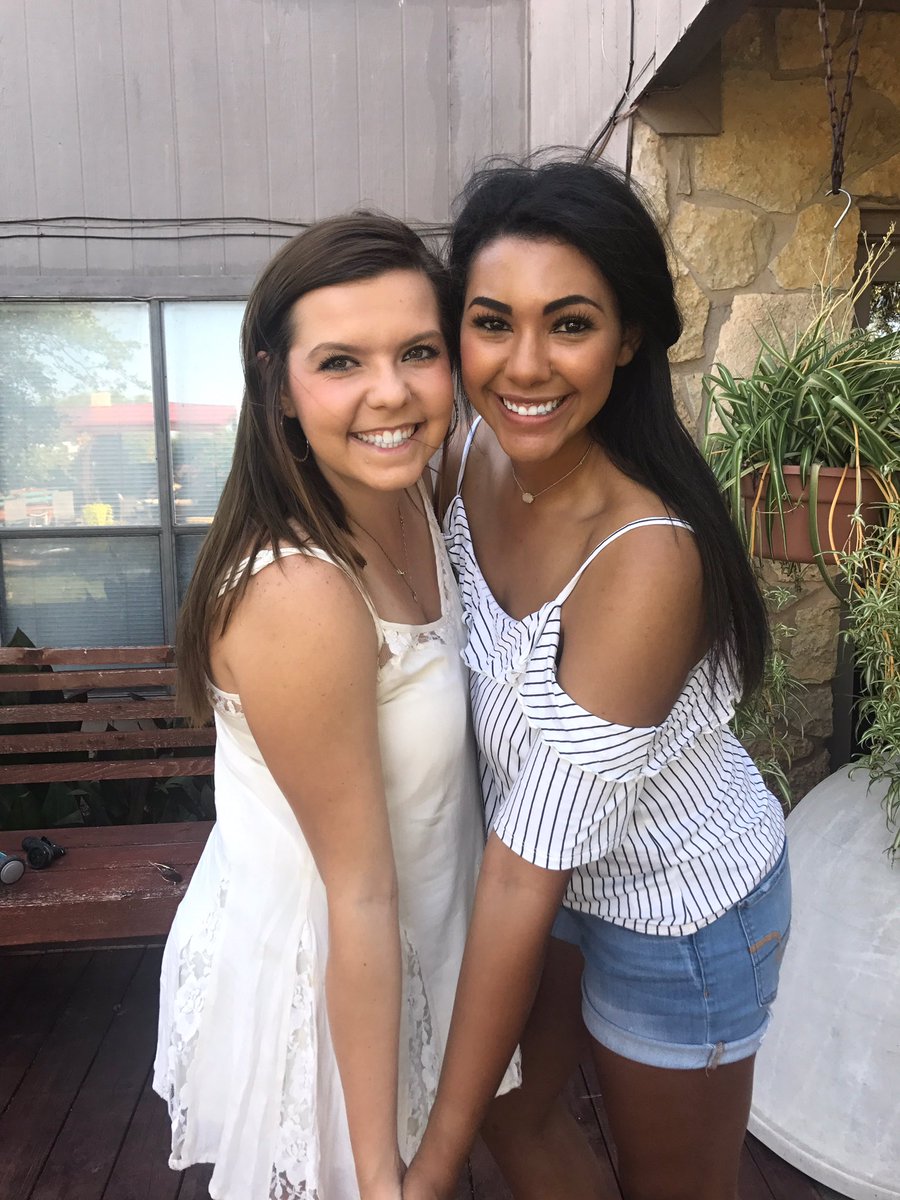 sabraritaaa's tweet photo. Happy Early birthday @kenziiewhitaker !!!π love ya (; #letthepartyingbegin https://t.co/ANJlU9hfJb