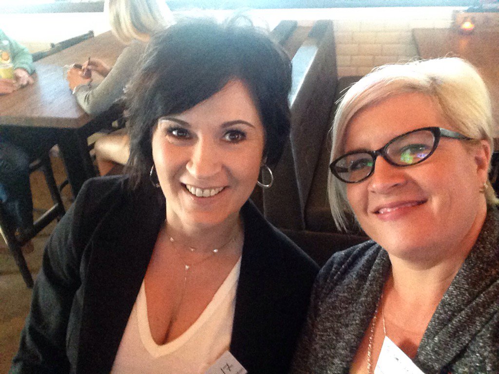 fancyandi17's tweet photo. Enjoying meeting new friends @EandC_RedDeer #tweetup https://t.co/8tKo6Kbnhg