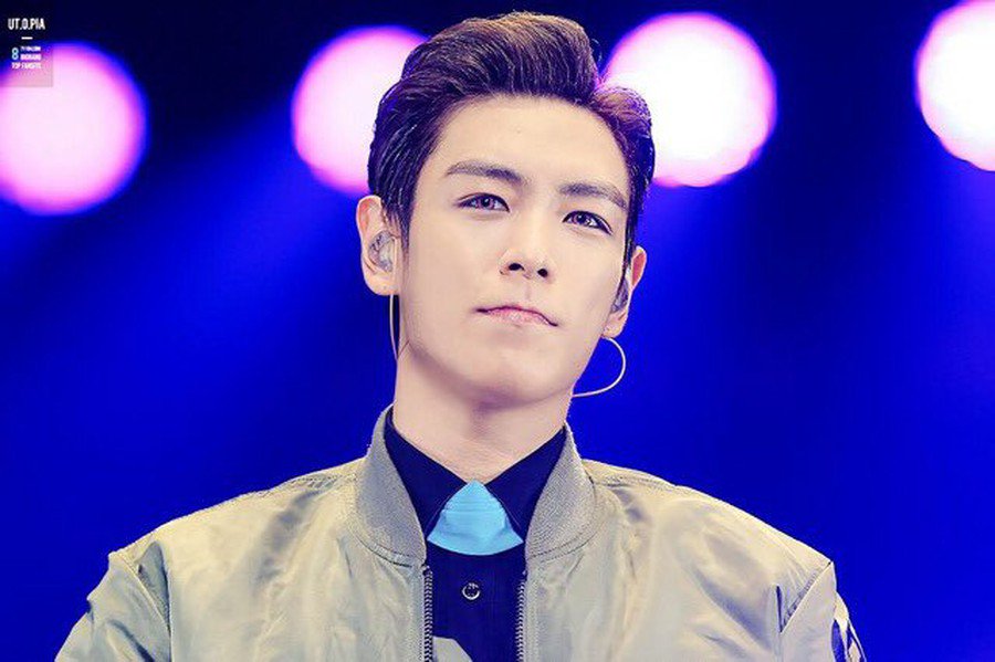 kor_celebrities's tweet photo. BIGBANG T.O.P、法廷の前で「衝動的に愚かなことをやってしまった」「申し訳ございません」。 「BIGBANG」のまとめLIVE： https://t.co/kNGpdwsTqm https://t.co/fnf3ykvwlL