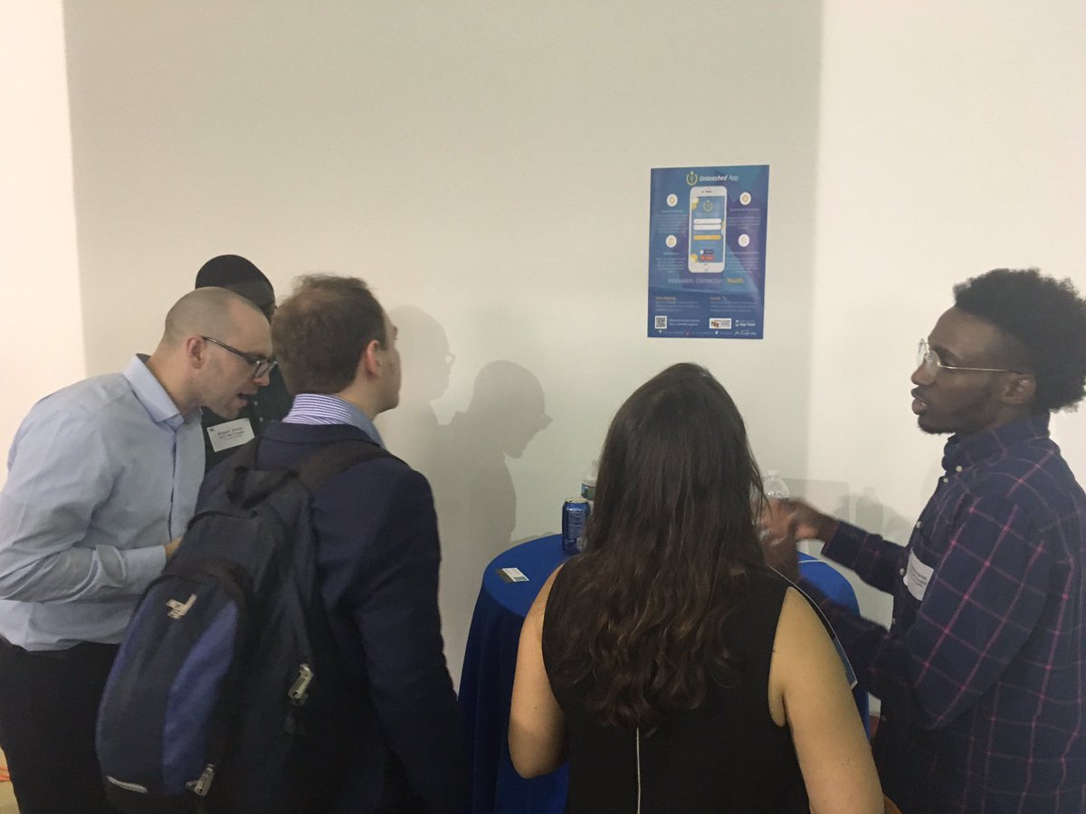 AndeLyons's tweet photo. 🙆‍♀️👏 RT @MassInno: So proud of #min99 alums &amp; @WITXLR8 team @OccYouthUN @MassChallenge #MCShowcase17 https://t.co/i6pEbTs5DB