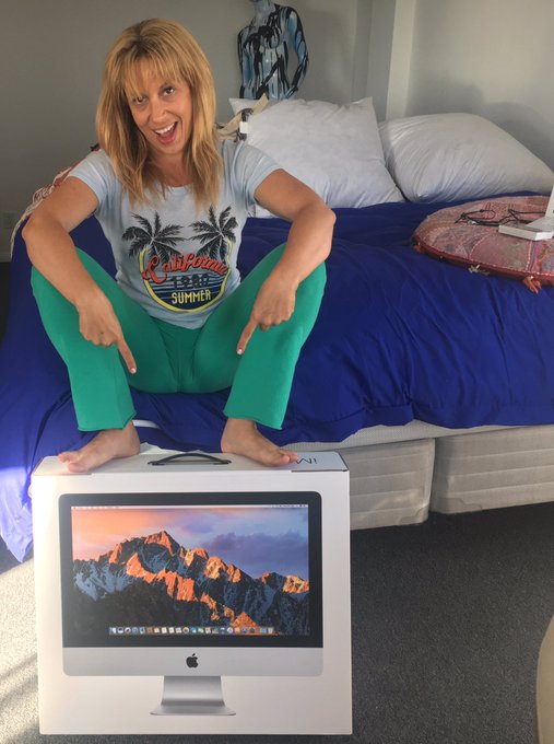 got my new #imac today shwing! #entrepreneur #Video #xxx #productivity https://t.co/fteNMzad0S<a href="/tag/imac"class="tags">#imac</a><a href="/tag/entrepreneur"class="tags">#entrepreneur</a><a href="/tag/video"class="tags">#Video</a><a href="/tag/xxx"class="tags"><span>#xxx</span></a><a href="/tag/productivity"class="tags"><span>#productivity</span></a>
