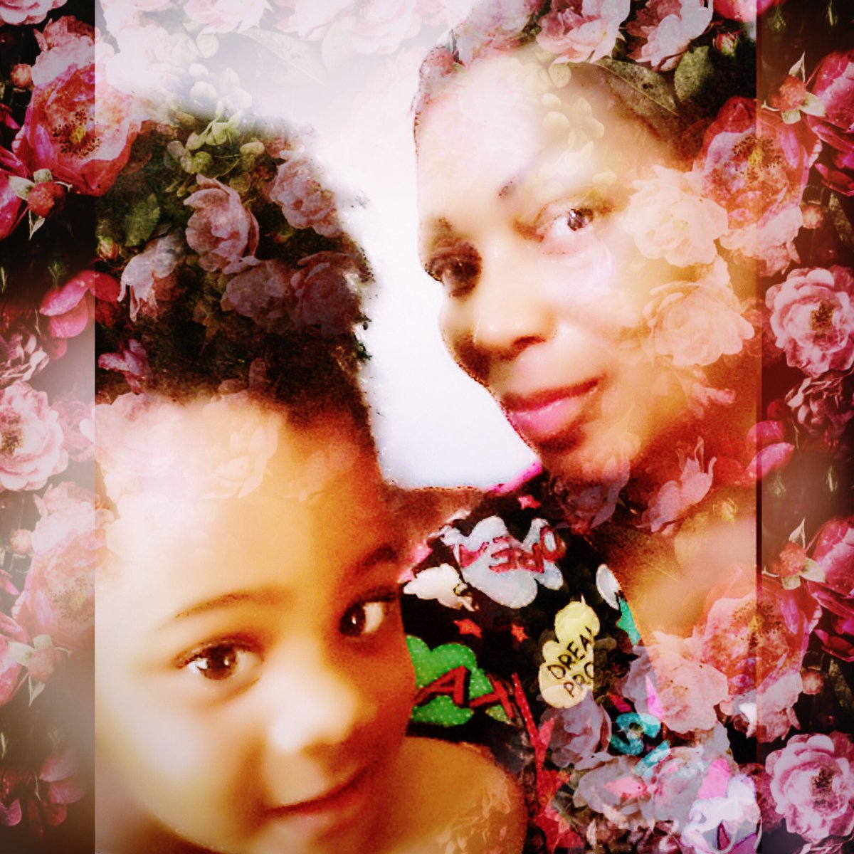 Veronic34053820's tweet photo. Me &amp; my necie💞💓 https://t.co/g37ifjKPDu