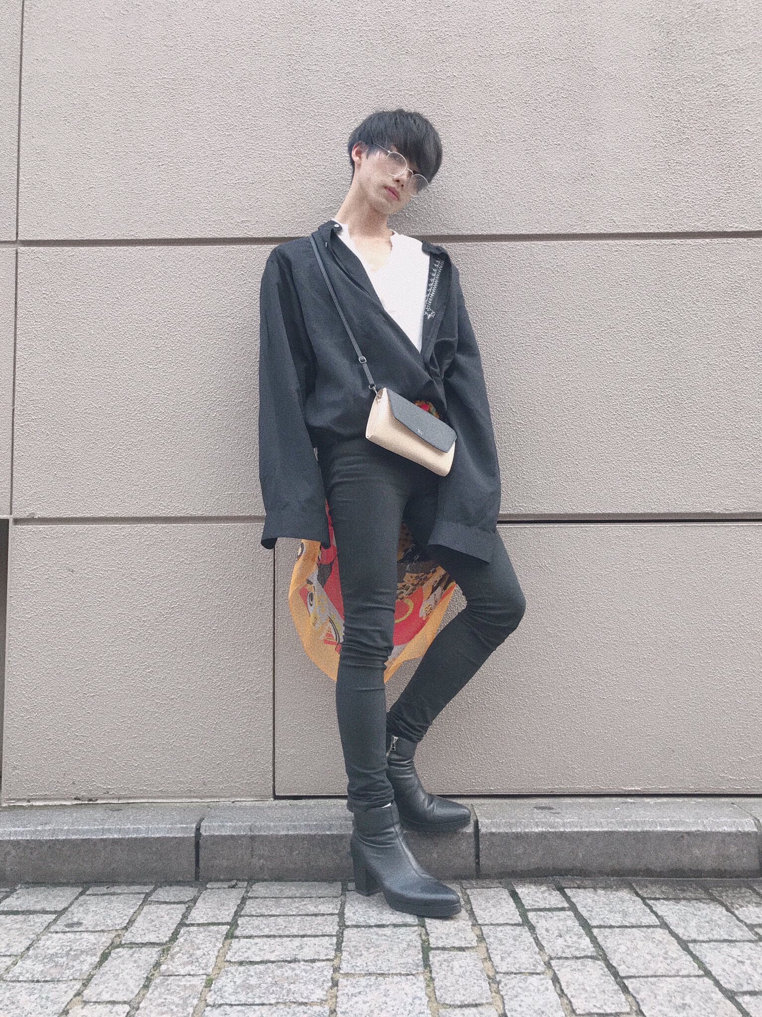 Dao 다오 Wego展示会にとまんと行ってきました そして僕達のファッション見てください 同じアイテムを使わず色だけを合わせた双子コーデ メンズでお洒落に 双子コーデは本当に少ないからこれからこの2人でもっと発信していきたいなと思います
