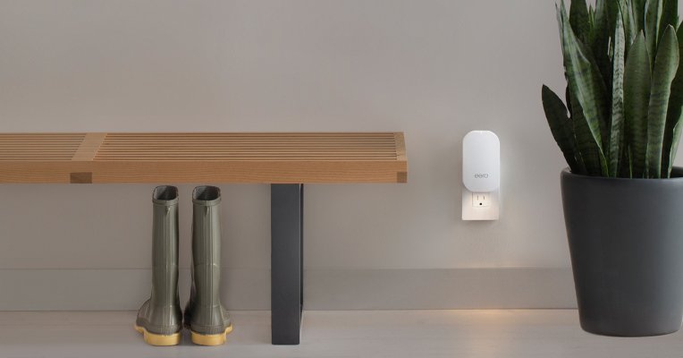 stevekrohn's tweet photo. The Eero Beacon is the perfect addition to its family of mesh WiFi products https://t.co/95j4ex8Op6 https://t.co/zSl7TYuI0i