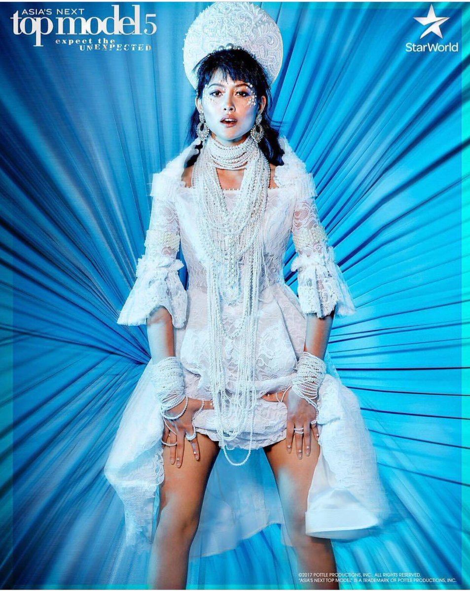 Yes! I knew it from the very start that she will the Asia's Next top model. We're very proud of you ate <a href="/mauwrob/">mau</a> 😁🇵🇭👏🏻👏🏻 #ASNTM5finale