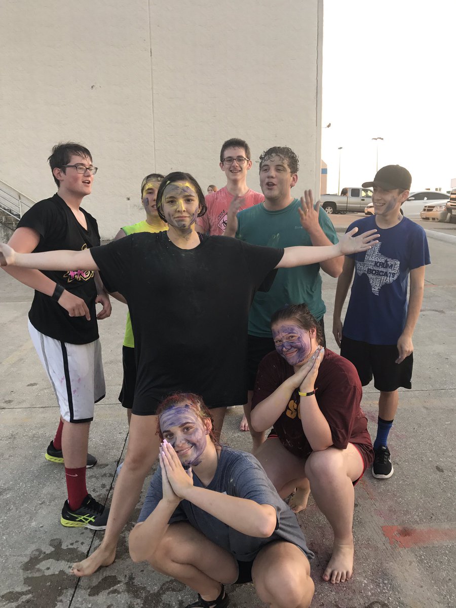 Noah_Gerdes's tweet photo. Paint Wars🎨 https://t.co/HS0tp9xvFu