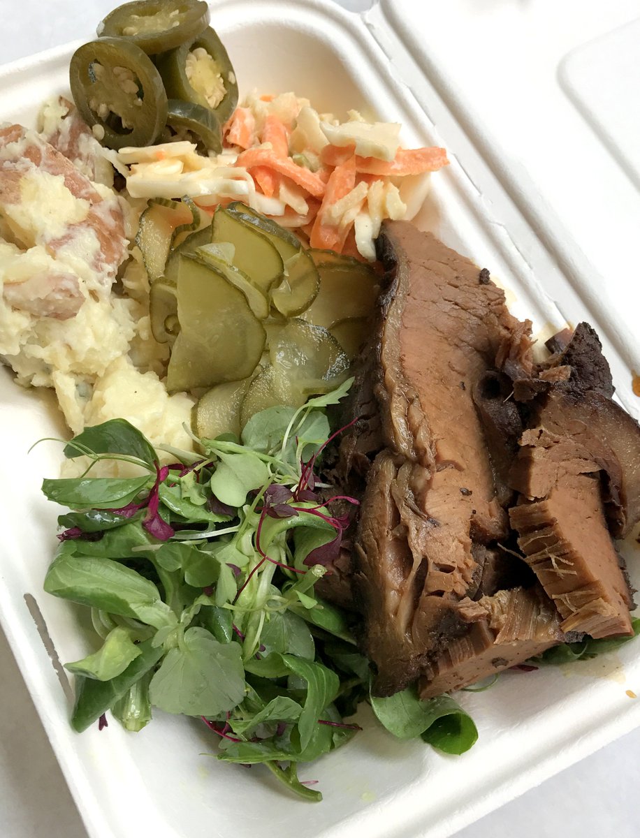 ReekiesBBQ's tweet photo. The Meat Box Heehaw: Your Choice of Meat, Salad Leaves, Slaw, Tattie Salad, Pickles+Hot Toddy Jalapenos
#scottishbbq #healthfood #scotchbeef https://t.co/jECngn96eC