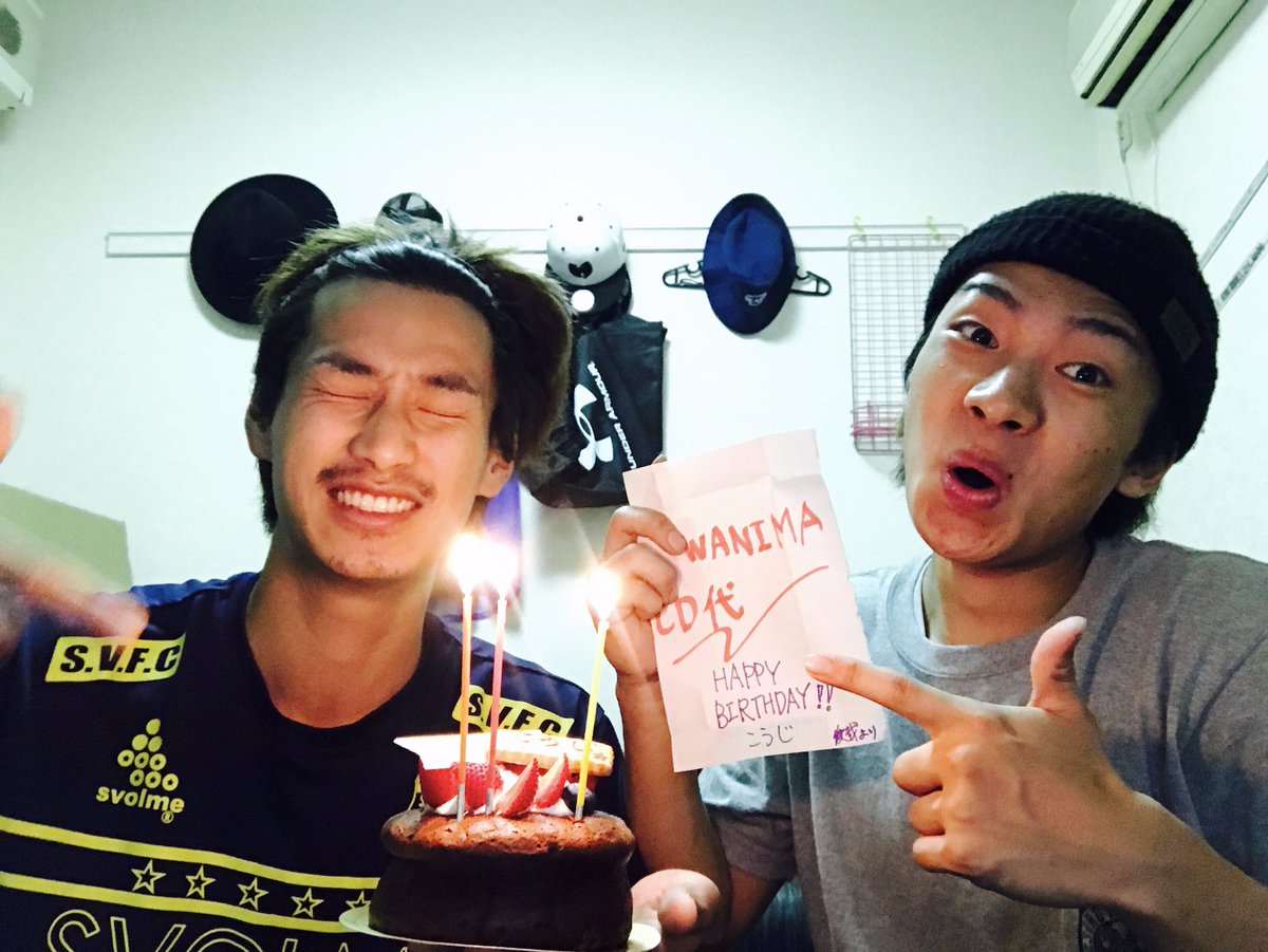 数少ない日野に残ってる同期！
隣の部屋のこうじおめでとう🎉🎉🎉