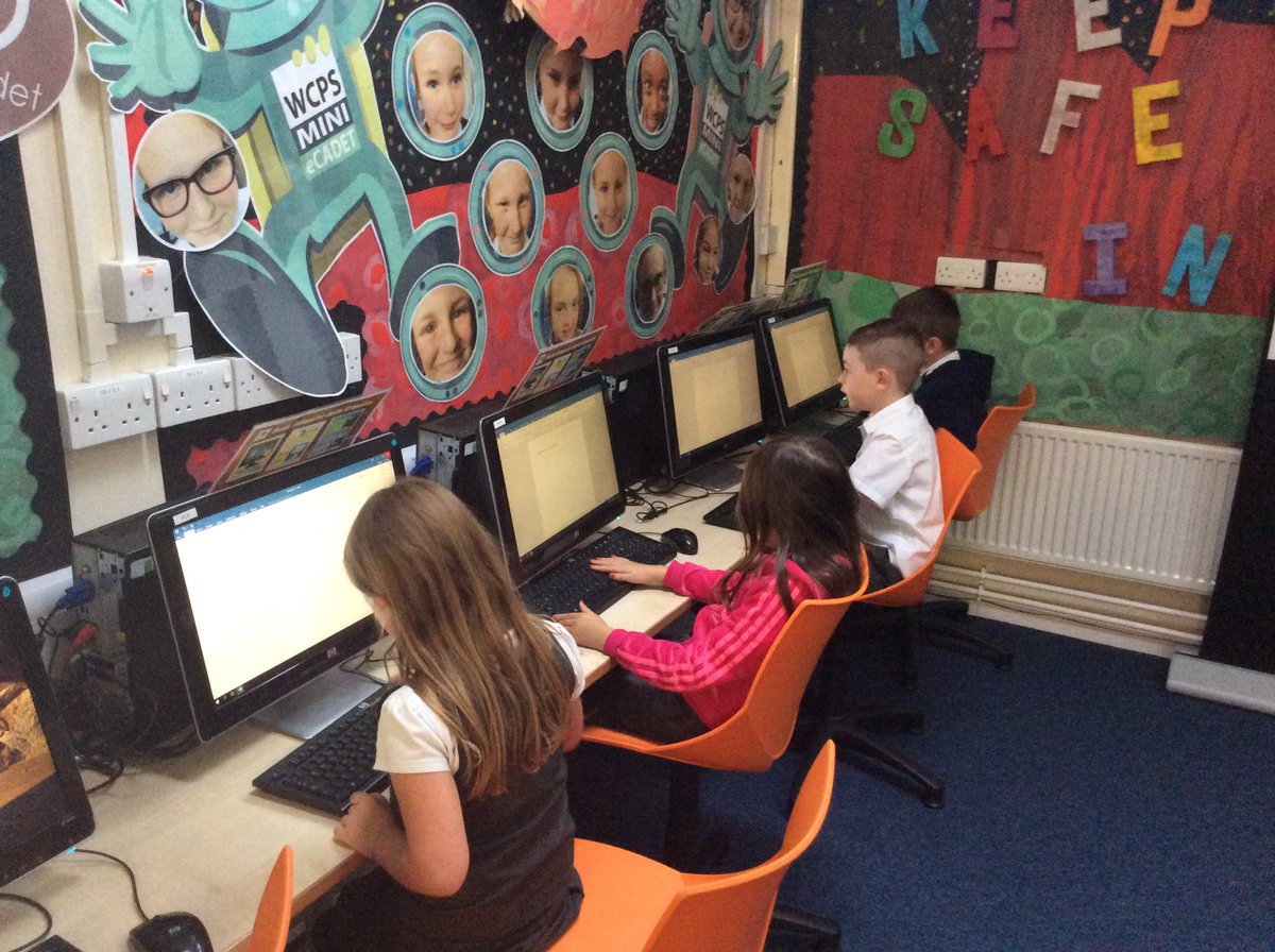 Y2SJWCPS's tweet photo. We decided to use ICT to present our different endings to The Scarecrows Wedding today #WCPSedu https://t.co/SUo5V6HH5i