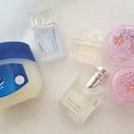 試してみて!香水にヴァセリンを混ぜると肌もツルツルで一石二鳥になる!