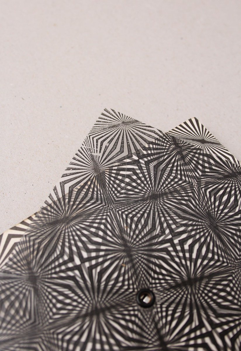 Shared_Content's tweet photo. Acid cards 
https://t.co/zsbkp6mniF
#sharedcontent #carterstudio https://t.co/w36EUG7bZn