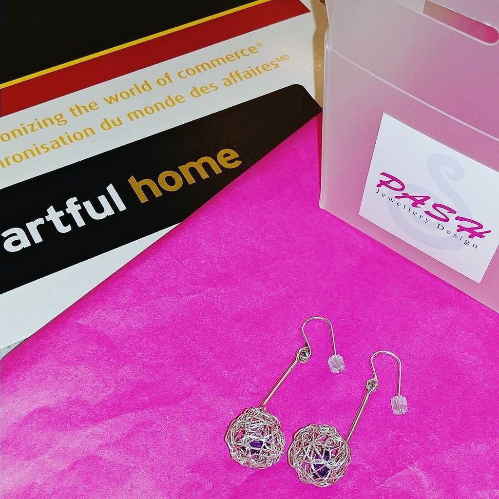 Ready to ship these mini woven drop ball earrings today. This pair has amethyst inside.
.
.
.
.
.
.
.
#pash #madef… ift.tt/2toMXyx