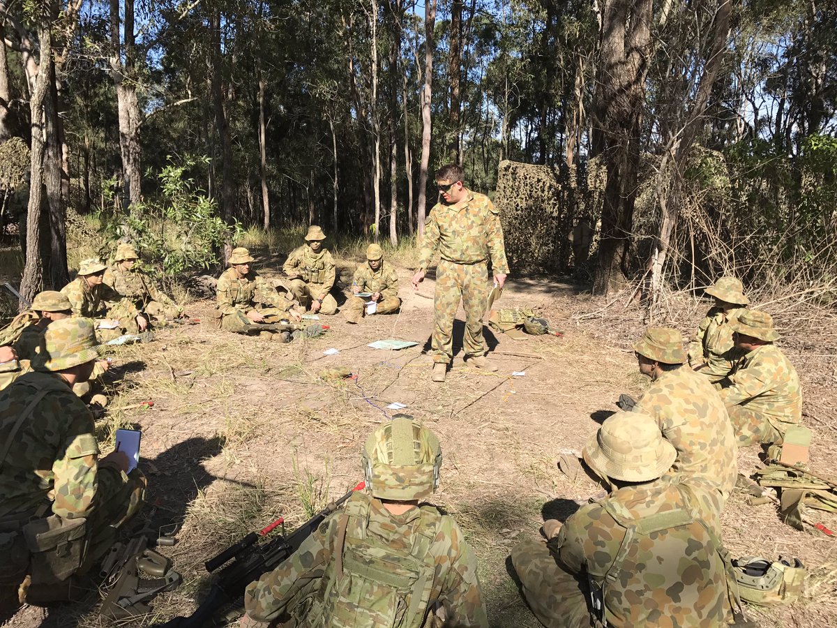 lisa_hodda's tweet photo. #8_9RAR #logisticians conducted a distribution point task for a motorised dependency #GoodSoldiering #BrisbanesOwn @CO_8th9th_RAR https://t.co/HzufPsKCXk