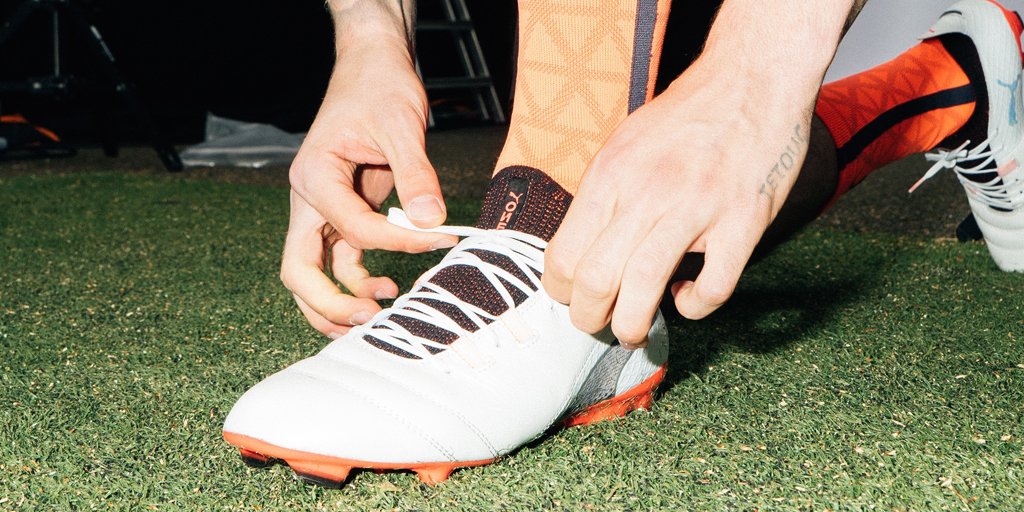 ONE law: #PlayLOUD in a pair of PUMA ONE and get a kit worth 2k free at these stores 👉 bit.ly/2tRtzrM #PUMAOne