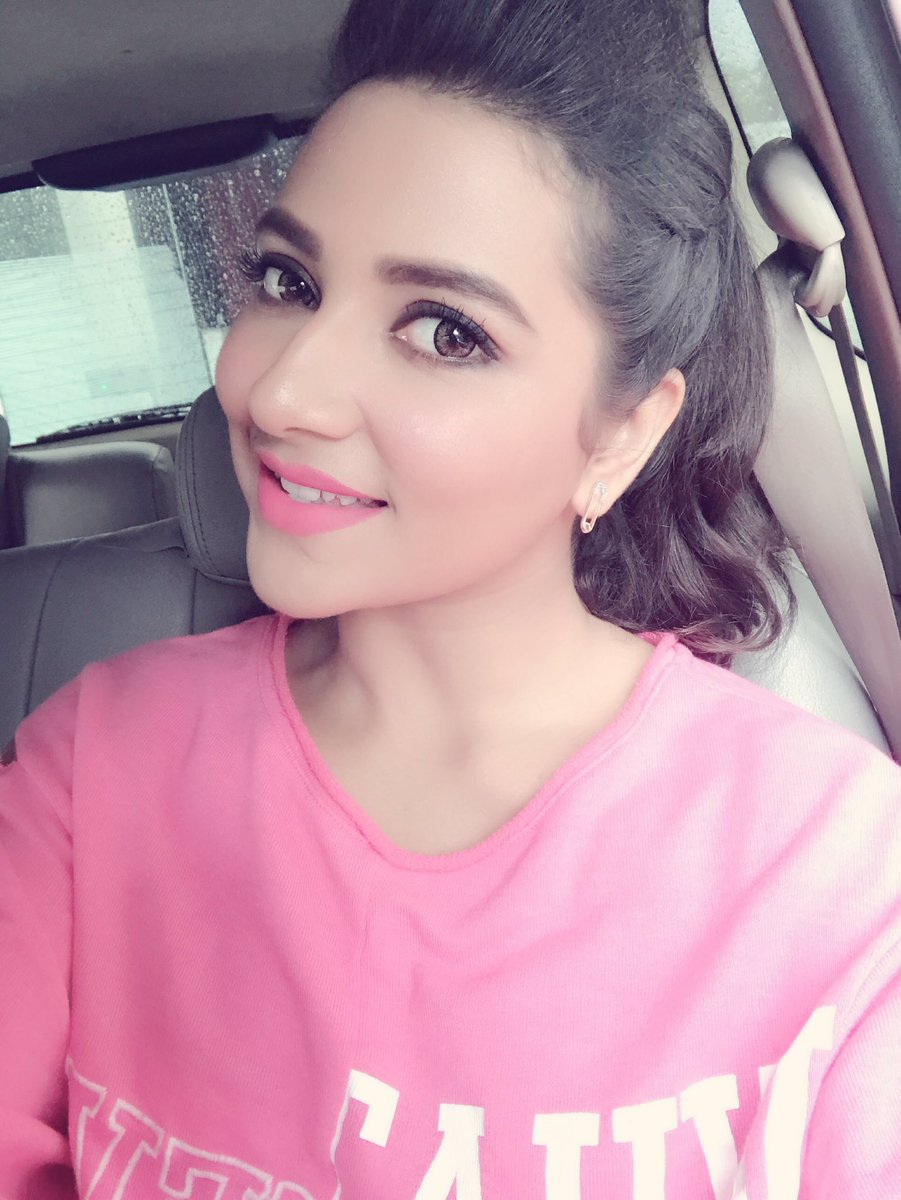 subhashreesotwe's tweet photo. #promotion #Dekhkemonlage @myslf_soham @prosenjitbumba @SudeshnaJhumu @guhaabhijit1965  #dadagiri @SGanguly99 https://t.co/jeNFLsTOsr
