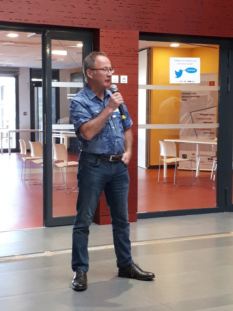 AurelMex's tweet photo. Pitchs des projets et de leur problématique numérique #HackMeUP @BeWeb_ @poleREALIS @AlterIncub @AlterIncubAURA @Catalis_MidiPy @les_scop https://t.co/gQff4h4uVA