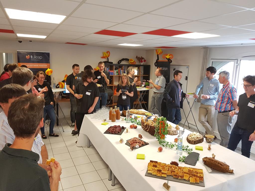 LucJeanniard's tweet image. Après les REX de l&apos;usage de #tuleap c&apos;est la pose repas! Bientôt place aux workshops avec démos #tuleapcon. Heureux que #Sogilis participe !