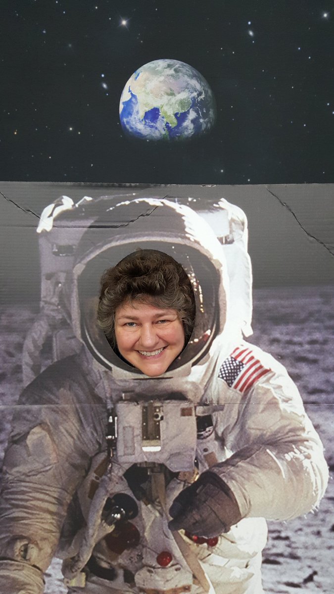 MyDogIsStuffed's tweet photo. @MichiganCPAs #MICPAStrong #MICPAEntry
Reaching for the stars at the MICPA 'S Management & Information Business Show https://t.co/0364OessFZ