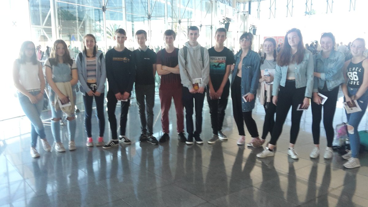PenicuikHS's tweet photo. Finally on our way back to @PenicuikHS after a fantastic #Activitesweek in Spain with a fantastic group! ETA 12:55 - hasta pronto! #PRIDE https://t.co/ZspBFZ5hql