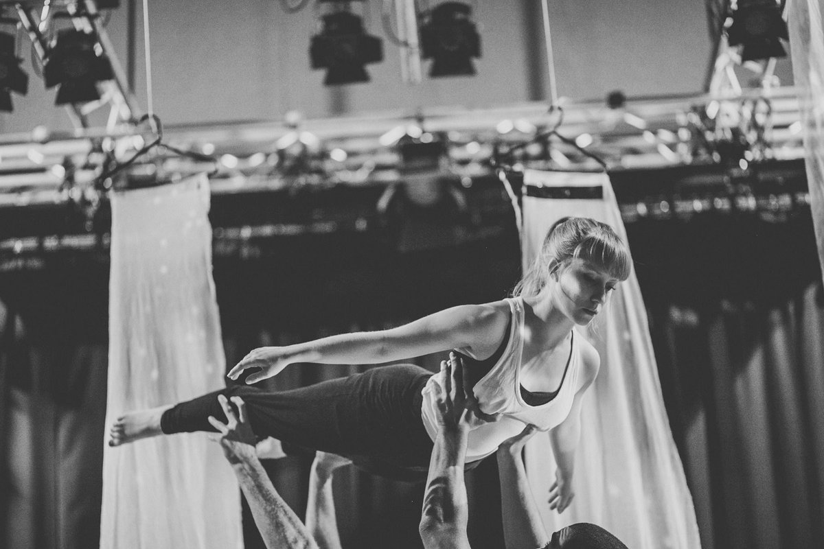 adairetodance's tweet image. Arrived @lincdrillhall for tonight&apos;s show of #Icarus 7.30pm 
Tickets still available: lincolndrillhall.com/shows/icarus/