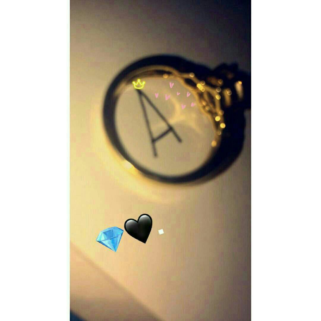 قدّر الله لي أن أكون صديقك ، فلن أصمت حين تذنب ،
ولن أفلت يدك حين تسقط ، ولن أشمت بك حين تتوجع !
@oh_zainab7 ❤