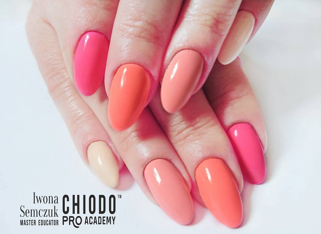 ChiodoproEu's tweet photo. Summer colors announces that a very hot period is coming to begin ☀
#chiodopro #nailsoftheday #mychoice #follow #instanails #academy https://t.co/H4w2TL0wxc