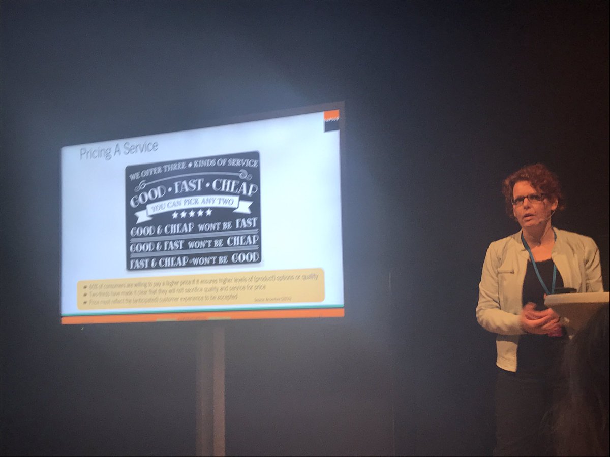 Jowebber1981's tweet photo. #AmazonPrime rotate their pricing every 10 mins π£ Interesting stats via @Capscovil CEO at #PriceCon π https://t.co/HtytzZKYv9
