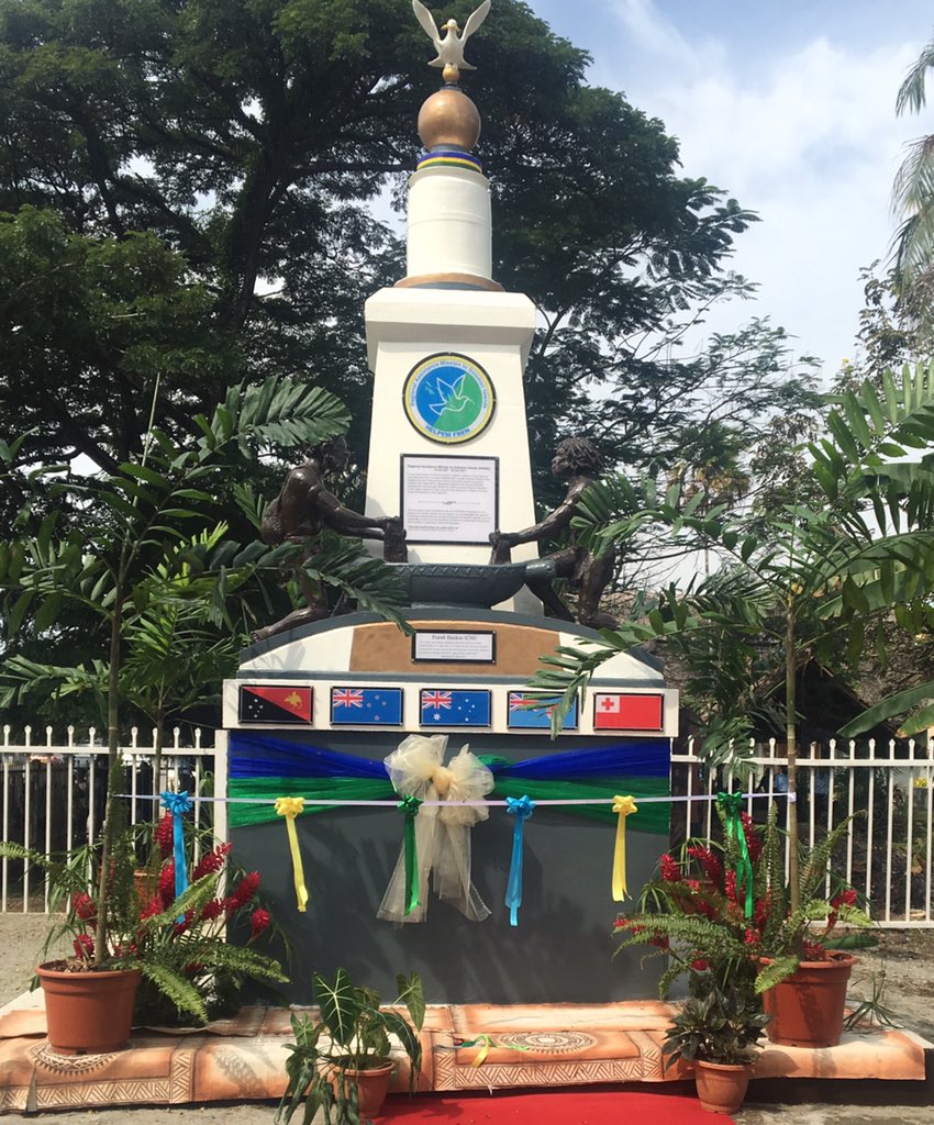 ForumSEC's tweet photo. Dedicating the #RAMSI peace monument this afternoon as part of the #FarewellRAMSI celebrations. #PacificRegionalism #HelpemFren https://t.co/hYm8AkfVuo