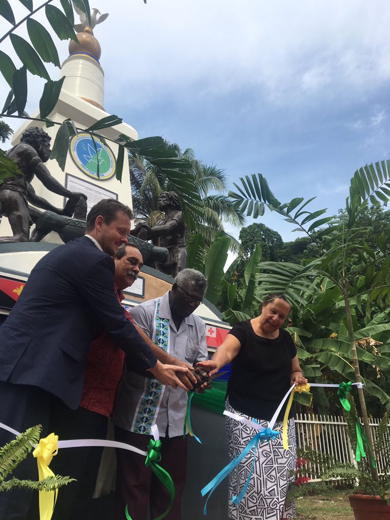 ForumSEC's tweet photo. Dedicating the #RAMSI peace monument this afternoon as part of the #FarewellRAMSI celebrations. #PacificRegionalism #HelpemFren https://t.co/hYm8AkfVuo