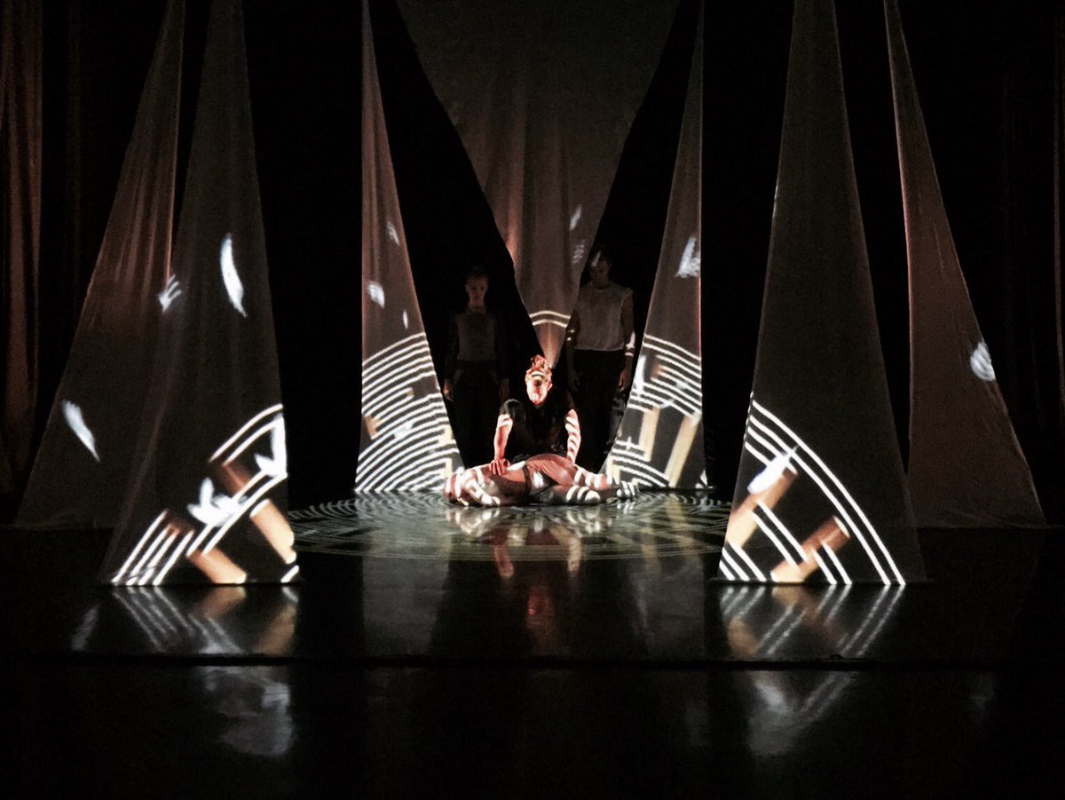 adairetodance's tweet image. Last chance to catch Icarus. Tonight Lincoln Drill Hall 7.30pm. Tickets available from £8 lincolndrillhall.com/shows/icarus/