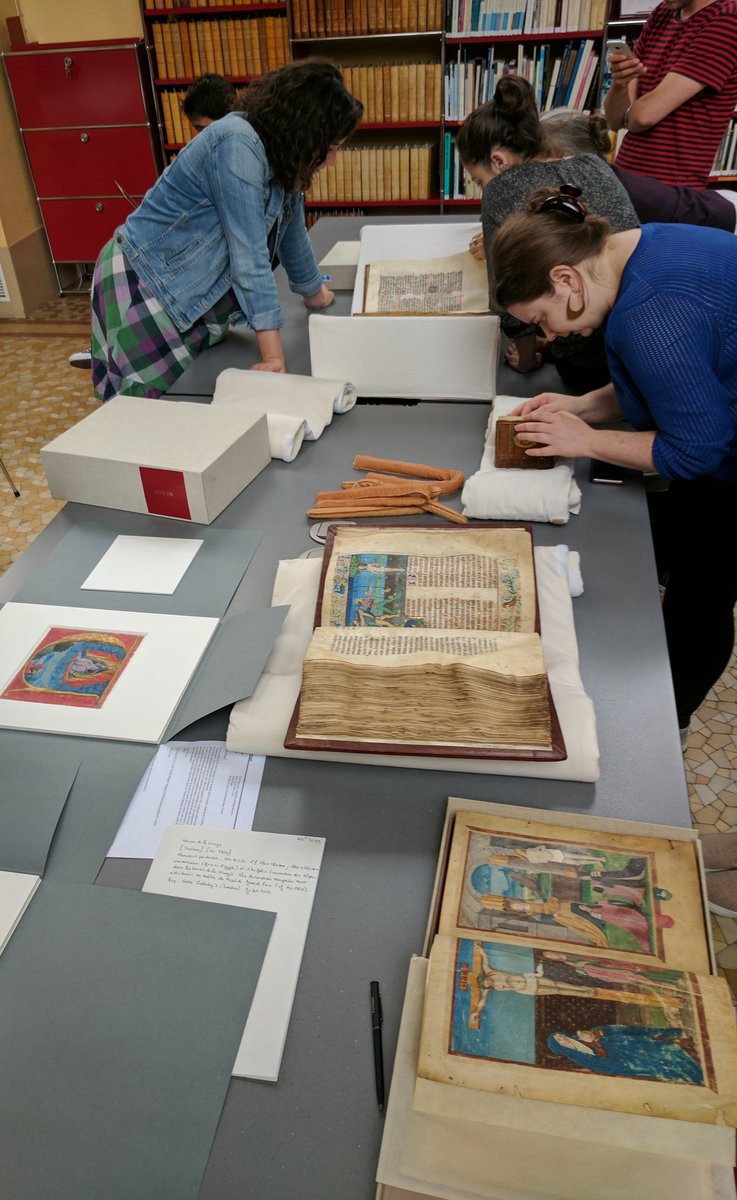 MakingKnowing's tweet photo. M&K @MakingKnowing #fr640 at the Bibliothéque d'ètude et du patrimonie, Toulouse. Thank you, Magali Vene, for showing these treasures. https://t.co/8TR6zCm5A4