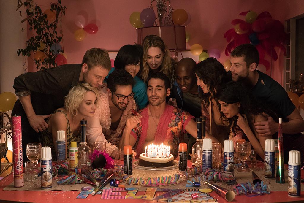 Sense8Worldwide's tweet photo. And... Our petition to bring #Sense8 back for a 3rd season, reached more than 500K signatures!
https://t.co/vuoswYWFV8 https://t.co/gW9SDLskxG