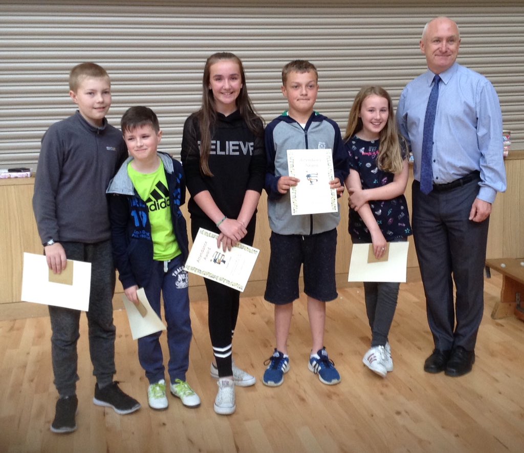 fifthclassa2016's tweet photo. We had one girl from our class who was in every day this year. Well done on your perfect attendance 👍 https://t.co/EKtosdmmqN