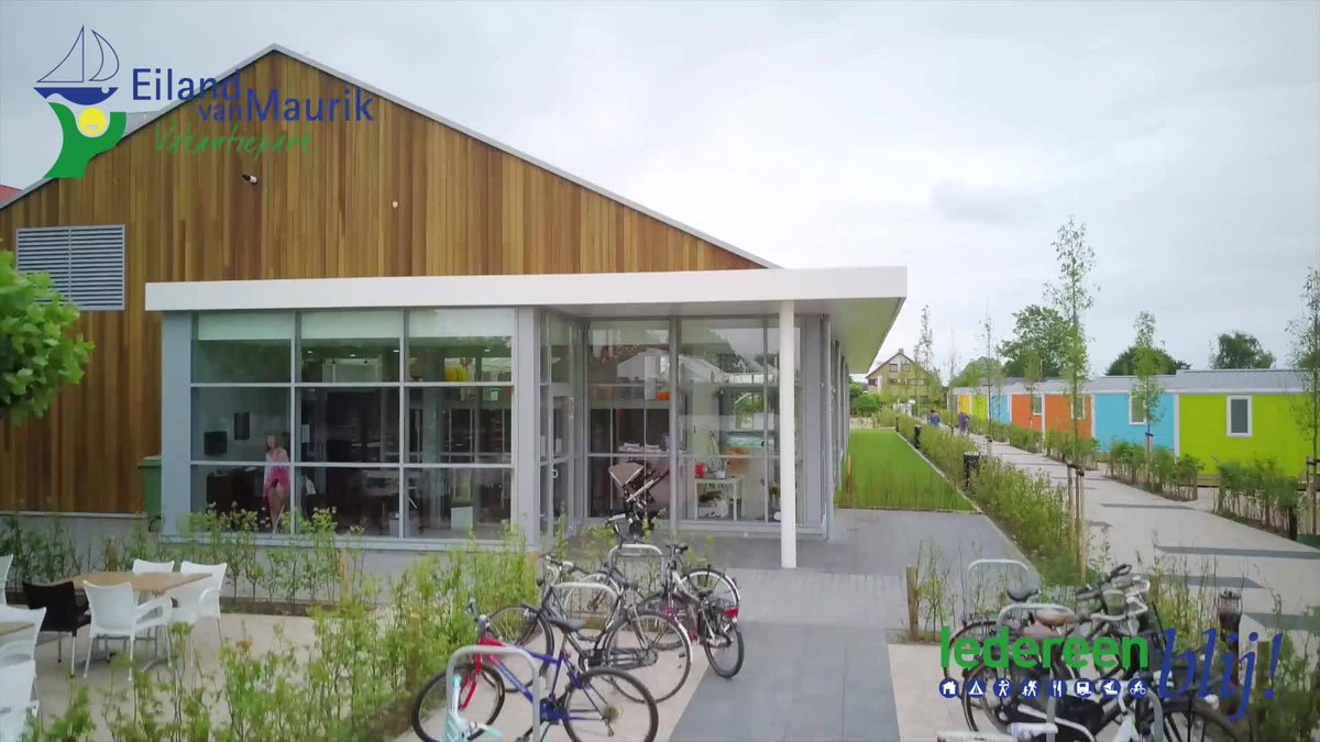 BrightBuildings's tweet image. The #POOL is open! #holidaypark #EilandvanMaurik #indoorfun #daylight Video: bit.ly/2tnzeIF