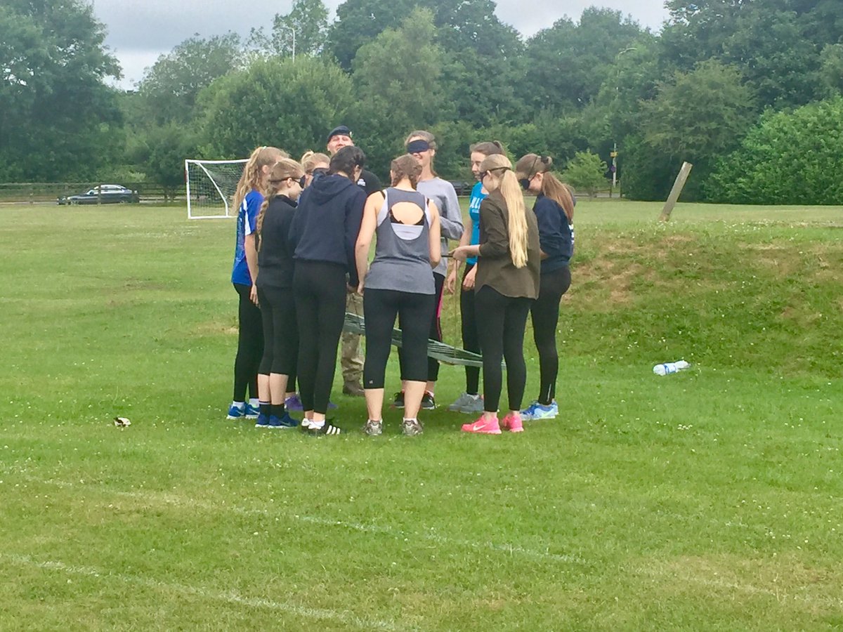 ArmyOTSouthEast's tweet photo. @StGabrielsNews enjoying Team Building &amp; Leadership Day, motivated and ready to get stuck in. #leadership #armyjobs #thisisbelonging https://t.co/TmNTCVpsIU