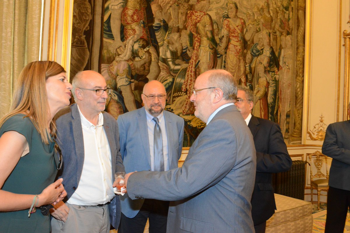 Las #CCAA y #EELL aportan sus ideas para la elaboración del V Plan Director de #Cooperación al #Desarrollo <a href="/AECID_es/">AECID</a> goo.gl/Nxmkc5