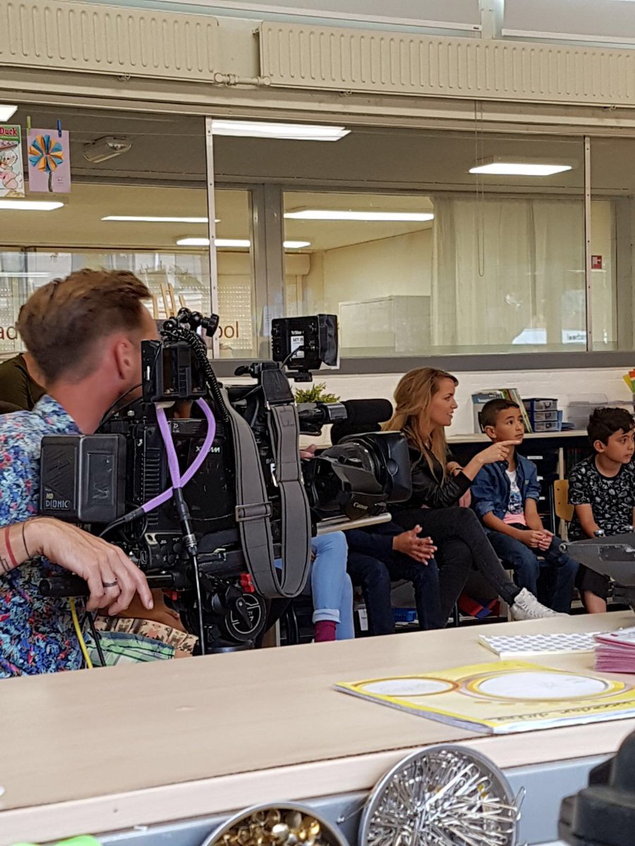 obsDeGouw's tweet image. Anti Pest Club van Zapp in groep 7. Belooft een mooie uitzending te worden. Meer foto's en info volgt nog...