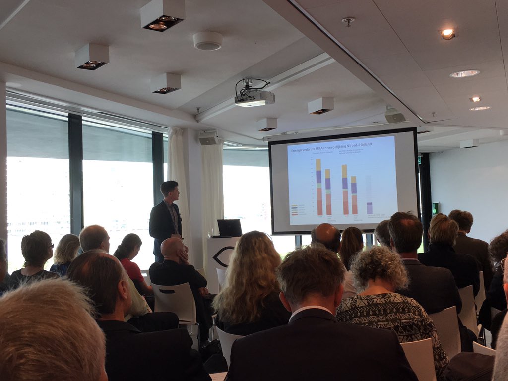 Presentatie verkenning energietransitie. Het is nu echt tijd voor actie! Gelukkig is <a href="/BLOCnl/">BLOC</a> daar al volop mee bezig bv met <a href="/co2smartgrid/">CO2smartgrid</a>