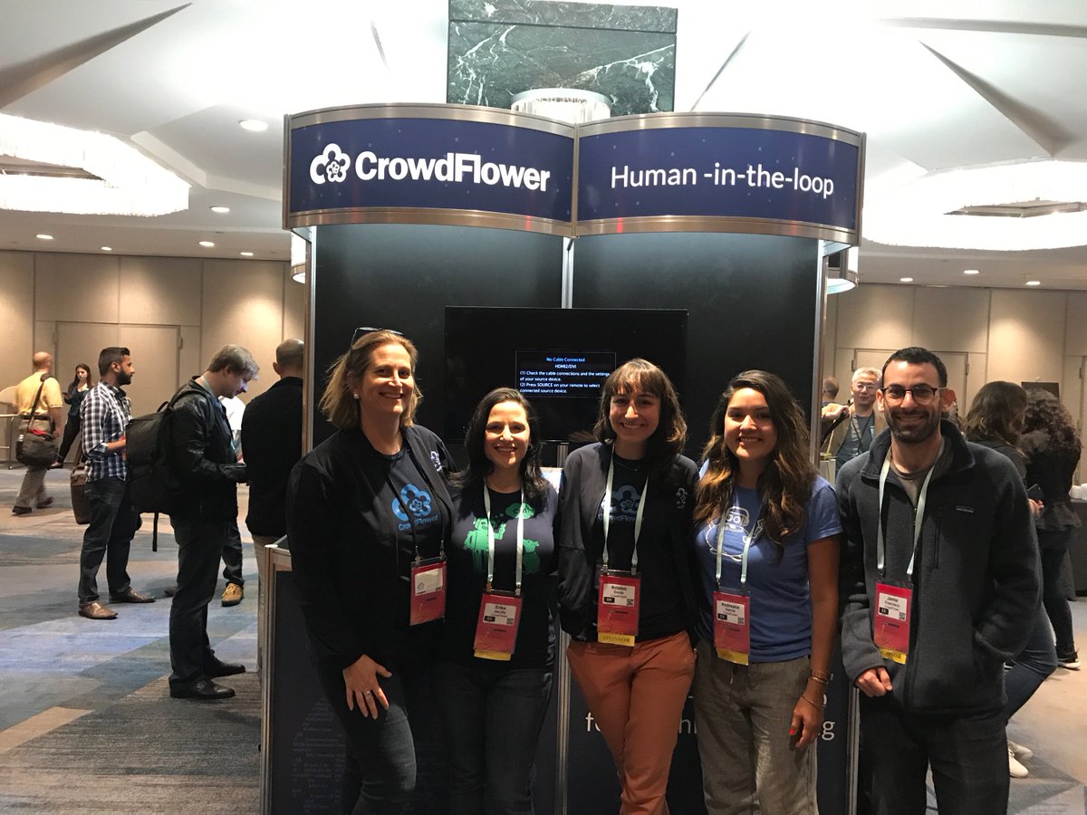 crowdgenbyappen's tweet photo. Helping others understand the importance of quality training data for their machine learning algorithms at @OReillyAI #AI #humanintheloop https://t.co/jdsgjCFExw