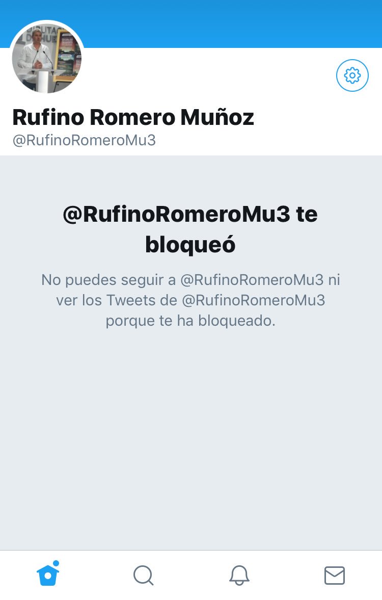 PPaljaraque's tweet photo. El de la "transparencia"... sólo si le aplaudes 🤐👇🏻#Aljaraque https://t.co/ORA75UGQh7