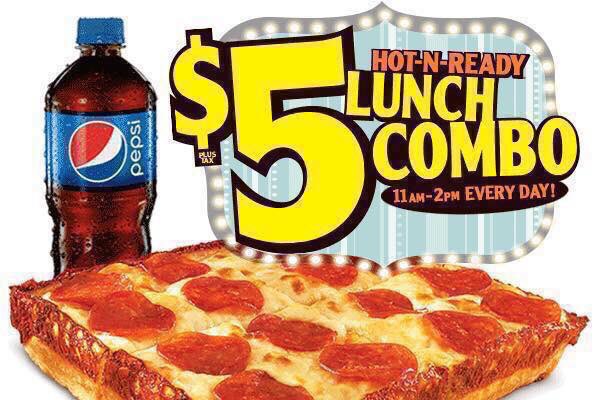 LittleCaesars31's tweet photo. $5 = 4 slices of Deep Deep Dish Pepperoni &amp; a 20oz Pepsi!!!  That's a great Lunch Combo!!! #littlecaesars #lunch #pizza #deepdeepdish #HNR https://t.co/6MO4uDWkFe
