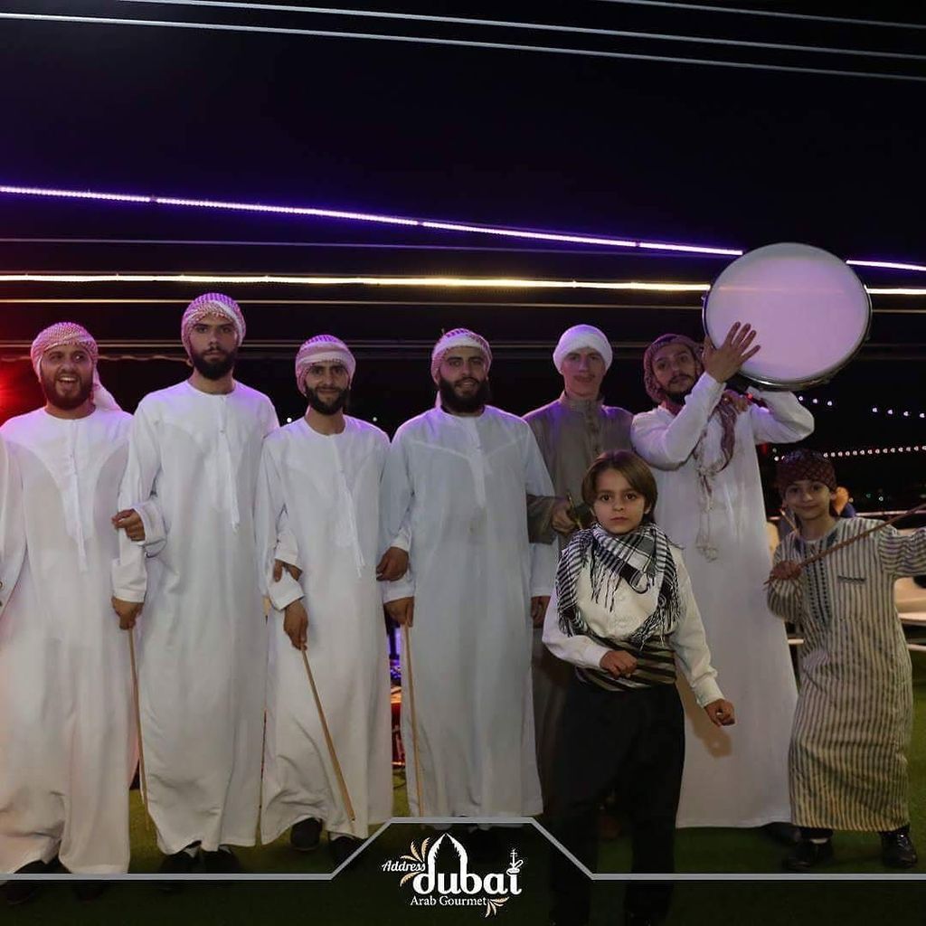 addressdubai_'s tweet photo. يومياً على متن سفينة ادرس #دبي 🛳️🛳️🛳️ في اجمل سهرة على مضيق البوسفور نرافقكم بها محملةً باجمل الأجواء #العائلية ال… https://t.co/HDSo6jYRlW https://t.co/iIFJVJPNY3