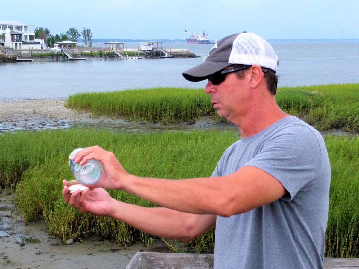masonjarair's tweet photo. Pitt Street Bridge at Low Tide: Life Never Smelled So GOOD! Get yourself a Jar NOW! #masonjarair https://t.co/Gp5MRcYfWG #ThursdayThoughts https://t.co/x04sHeymd0