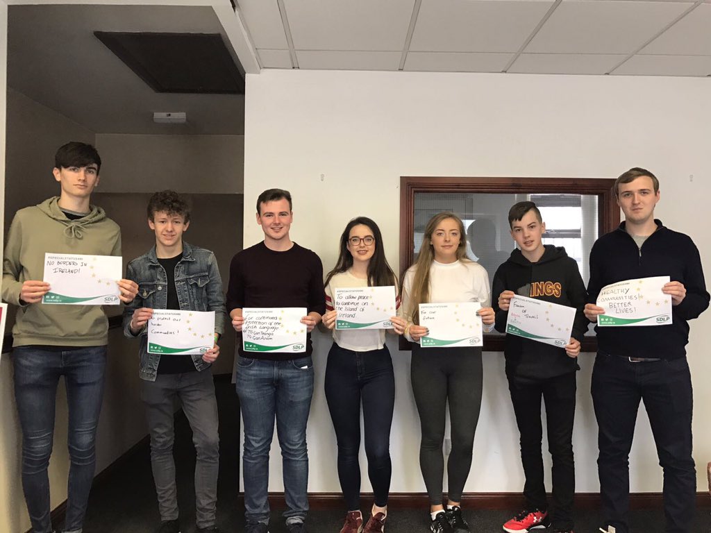 SDLPYNewry's tweet photo. Members of Ógra SDLP an Iúir participating in the #SpecialStatus4NI Brexit will affect the youth more than anyone else #JoinSDLPYouthToday https://t.co/5CZyOvROsg
