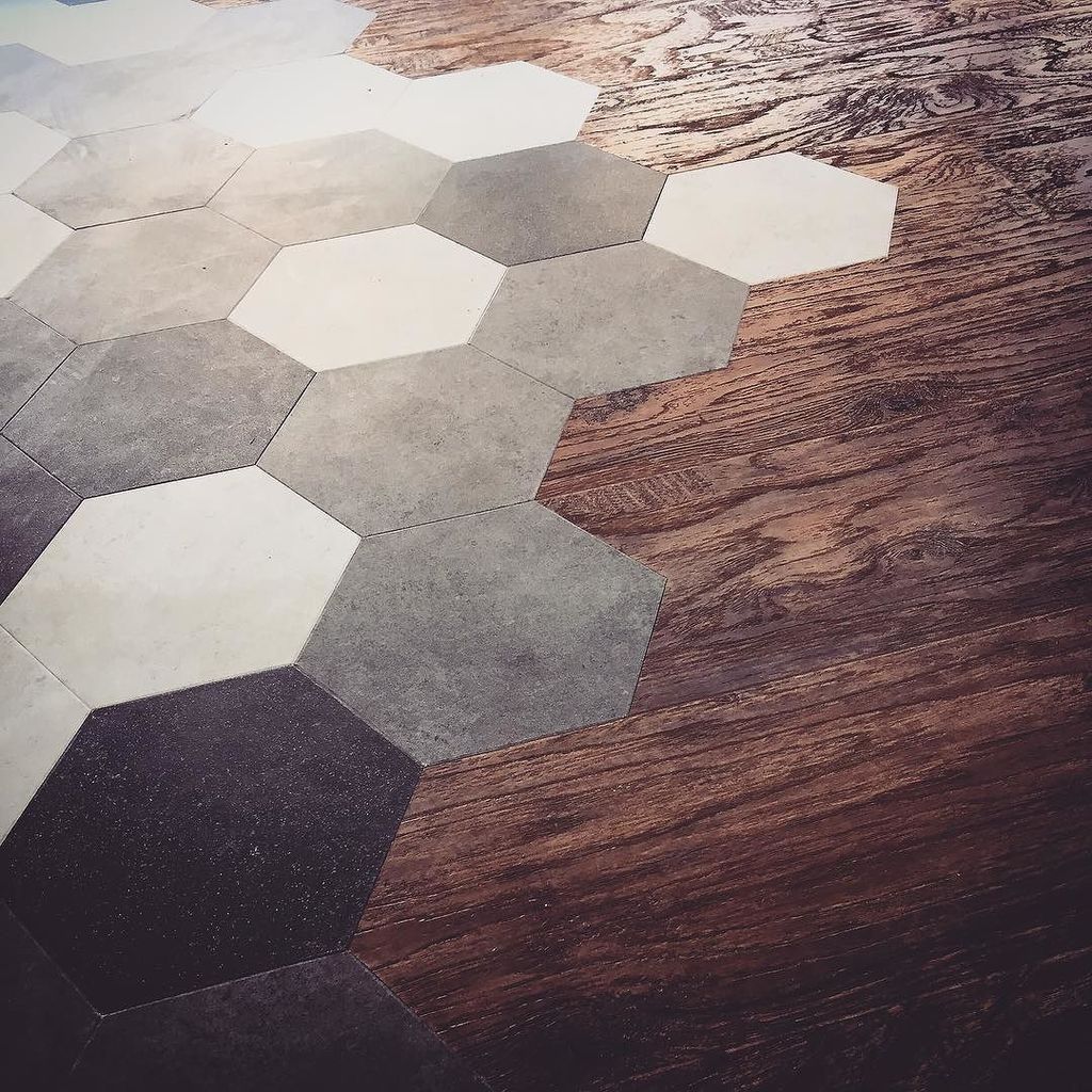 Verry soon... c'est pour bientôt ! New opening! ...
.
.
#proud #design #creative #agencylife #igerstoulouse #shop … ift.tt/2ttGlQn